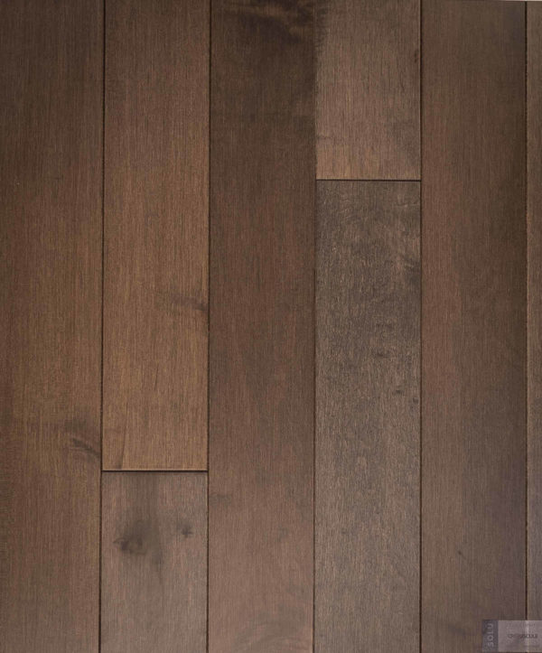 Natural select grade maple floor, varnished Crépuscule color